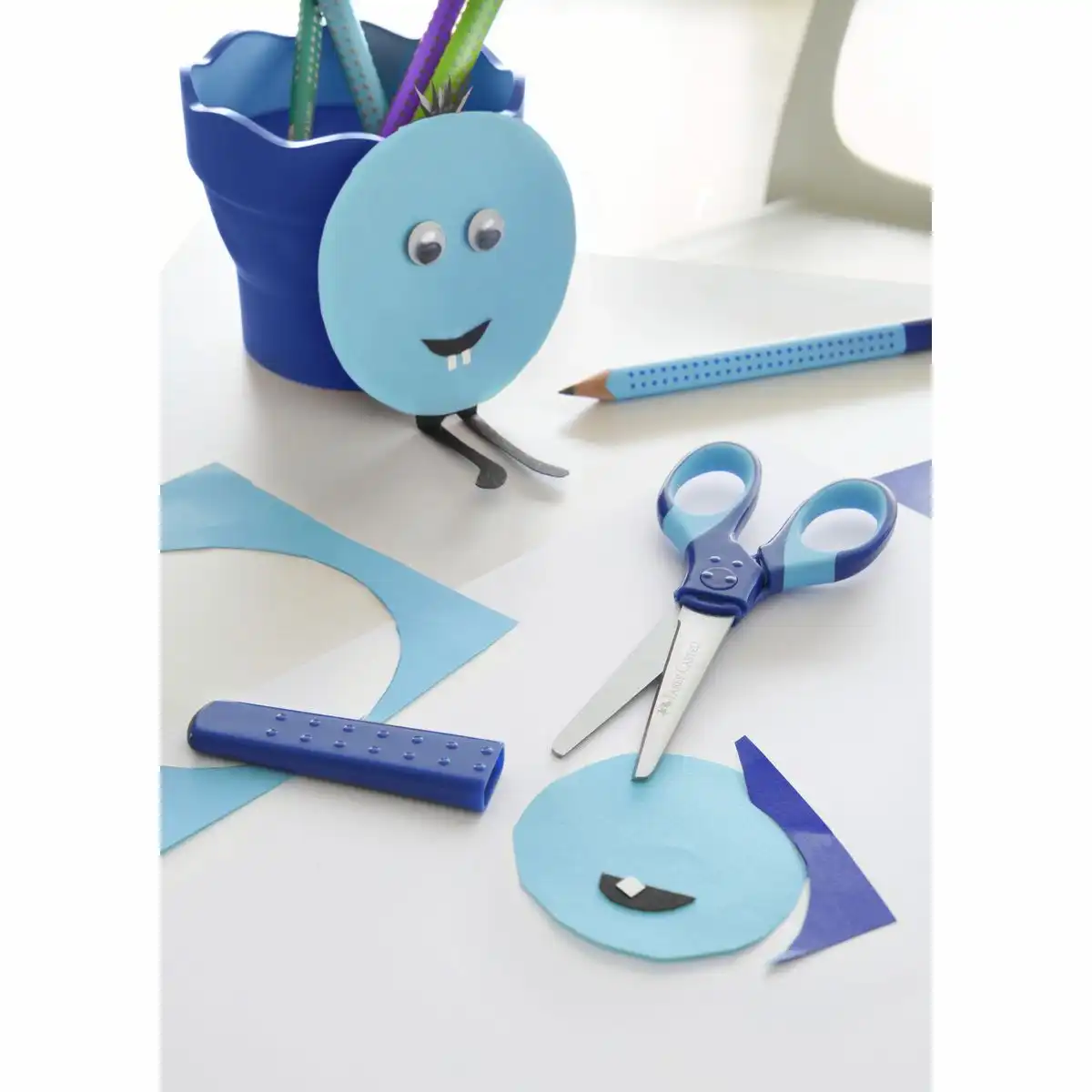 FABER-CASTELL Schulschere Grip blau